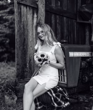 Britney Estep - Project Casting Gallery Image 14 Britney Estep - Gallery Image 14