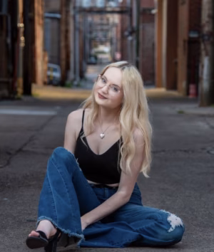 Britney Estep - Project Casting Gallery Image 17 Britney Estep - Gallery Image 17