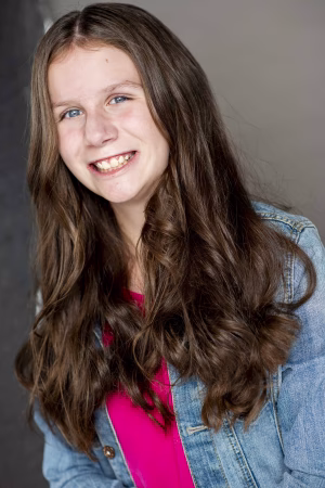 Lily Benson - Project Casting Gallery Image 5 Lily Benson - Gallery Image 5
