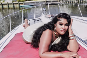 Danna Diamond - Project Casting Gallery Image 7 Danna Diamond - Gallery Image 7