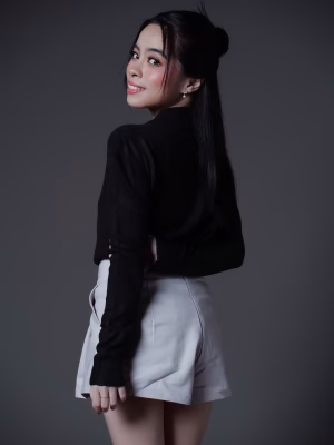 Reva Lia - Project Casting Gallery Image 11 Reva Lia - Gallery Image 11