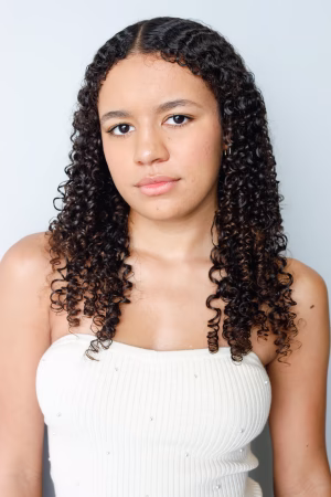 Chloe Minnifield - Project Casting Gallery Image 12 Chloe Minnifield - Gallery Image 12