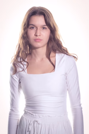 Luciana Vallejo - Project Casting Gallery Image 3 Luciana Vallejo - Gallery Image 3