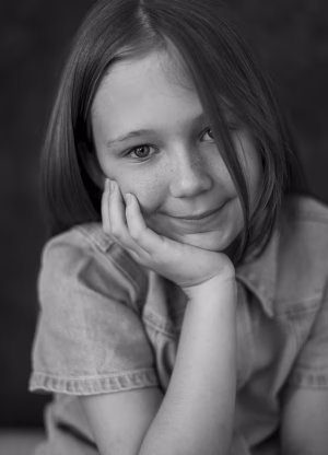 Evie Tonkin - Project Casting Gallery Image 8 Evie Tonkin - Gallery Image 8