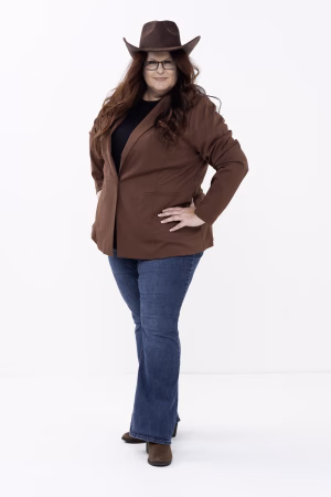 Stephanie Erichson - Project Casting Gallery Image 4 Stephanie Erichson - Gallery Image 4