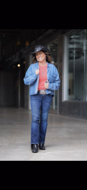 Terese Mangino - Project Casting Gallery Image 4 Terese Mangino - Gallery Image 4