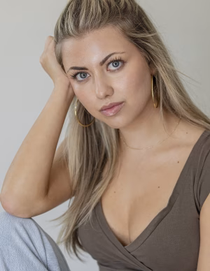 Brilana Bae - Project Casting Gallery Image 4 Brilana Bae - Gallery Image 4