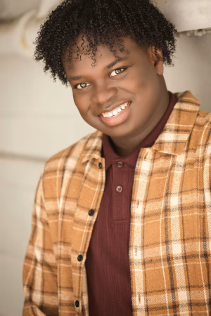 Darius Trevon - Project Casting Gallery Image 5 Darius Trevon - Gallery Image 5