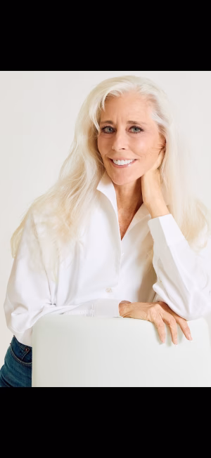 Elle McKnight - Project Casting Gallery Image 6 Elle McKnight - Gallery Image 6