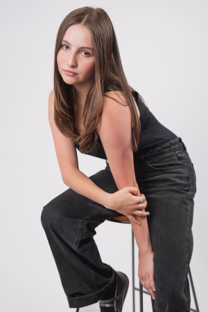 Elena Raschilla - Project Casting Gallery Image 3 Elena Raschilla - Gallery Image 3
