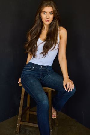 Carlye Zeringue - Project Casting Gallery Image 4 Carlye Zeringue - Gallery Image 4
