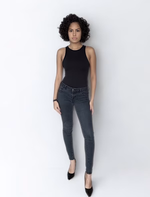 Scarlett Nascimento - Project Casting Gallery Image 3 Scarlett Nascimento - Gallery Image 3