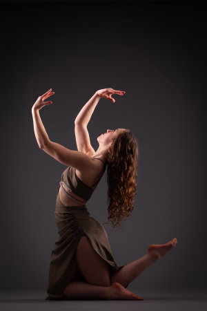 Melanie Grosso - Project Casting Gallery Image 7 Melanie Grosso - Gallery Image 7