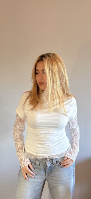 Mora Almada Carbone - Project Casting Gallery Image 5 Mora Almada Carbone - Gallery Image 5