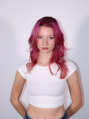 Noa Sulamith Gruss - Project Casting Gallery Image 22 Noa Sulamith Gruss - Gallery Image 22