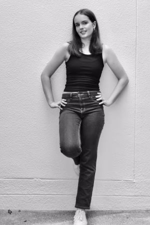 Paige Snooks - Project Casting Gallery Image 3 Paige Snooks - Gallery Image 3