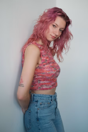 Noa Sulamith Gruss - Project Casting Gallery Image 11 Noa Sulamith Gruss - Gallery Image 11