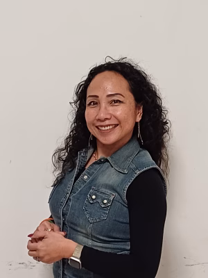 Jennifer Melchor - Project Casting Gallery Image 2 Jennifer Melchor - Gallery Image 2