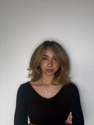 Alise Corren - Project Casting Gallery Image 8 Alise Corren - Gallery Image 8