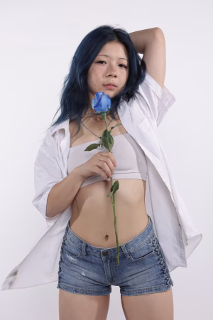 Laura Yan Zhou - Project Casting Gallery Image 4 Laura Yan Zhou - Gallery Image 4