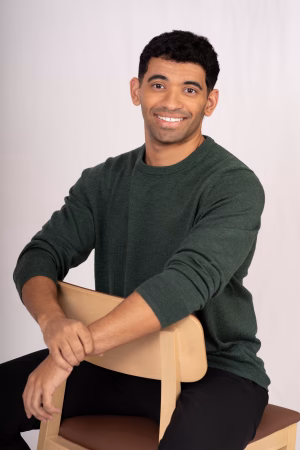 Jonah Davis - Project Casting Gallery Image 7 Jonah Davis - Gallery Image 7