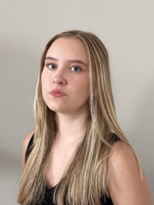 Emma Doyle - Project Casting Gallery Image 6 Emma Doyle - Gallery Image 6
