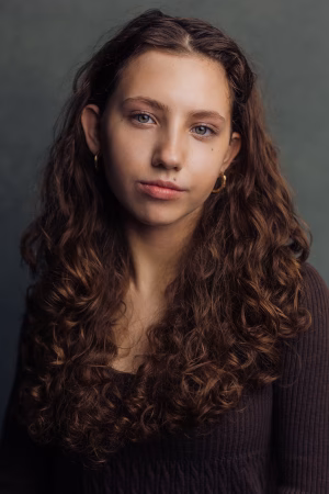 Lisa Gwen Czeremcha - Gallery Image 1
