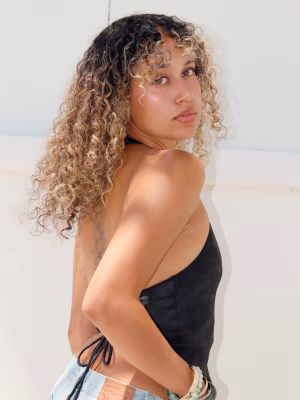 Samantha Molina - Project Casting Gallery Image 7 Samantha Molina - Gallery Image 7