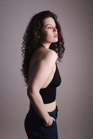 Charlotte McKay-Fox - Project Casting Gallery Image 3 Charlotte McKay-Fox - Gallery Image 3