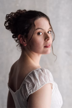 Charlotte McKay-Fox - Project Casting Gallery Image 1 Charlotte McKay-Fox - Gallery Image 1