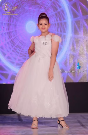 Evannah Kashyap - Project Casting Gallery Image 6 Evannah Kashyap - Gallery Image 6
