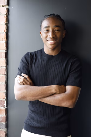 Michael Israel Davis - Project Casting Gallery Image 6 Michael Israel Davis - Gallery Image 6