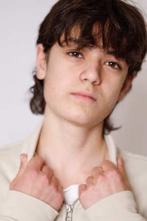 Joris Gribling - Project Casting Gallery Image 6 Joris Gribling - Gallery Image 6