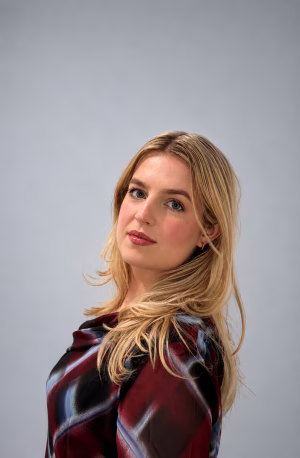 Olivia Hudson - Project Casting Gallery Image 5 Olivia Hudson - Gallery Image 5
