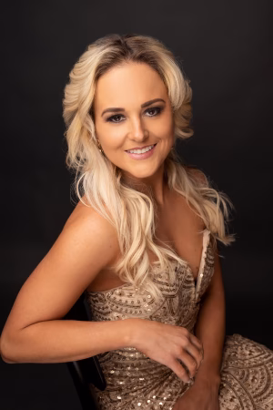 Claudette Minnotte - Project Casting Gallery Image 16 Claudette Minnotte - Gallery Image 16