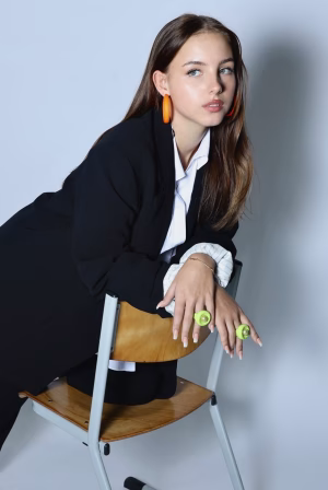 Liv van den Tol - Project Casting Gallery Image 1 Liv van den Tol - Gallery Image 1
