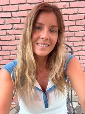 Dorothea  Duenow - Gallery Image 1