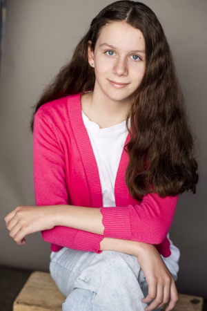 Lily Benson - Project Casting Gallery Image 6 Lily Benson - Gallery Image 6