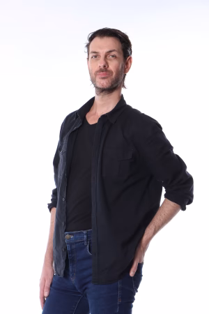 Vinicius Davoli - Project Casting Gallery Image 3 Vinicius Davoli - Gallery Image 3