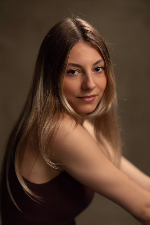 Carissa Gambino - Project Casting Gallery Image 4 Carissa Gambino - Gallery Image 4