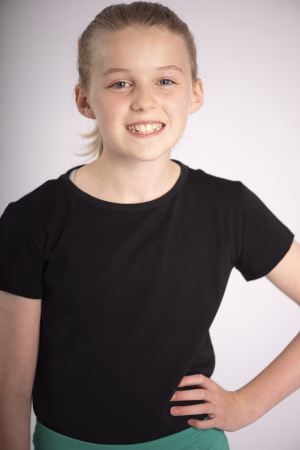 Charlotte Fryer - Project Casting Gallery Image 9 Charlotte Fryer - Gallery Image 9