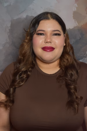 Annie Nieves - Project Casting Gallery Image 7 Annie Nieves - Gallery Image 7