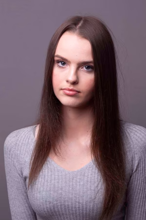 Phoebe Marsh - Project Casting Gallery Image 3 Phoebe Marsh - Gallery Image 3