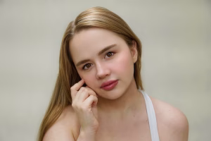 Selena Almina G. - Project Casting Gallery Image 5 Selena Almina G. - Gallery Image 5