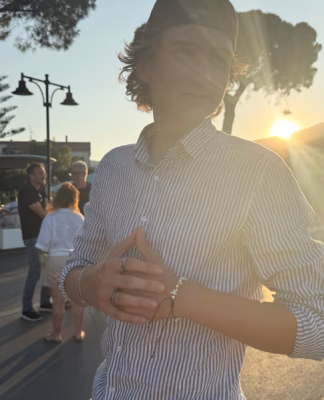 cropped_image-1033
