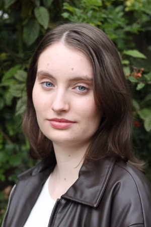 Rhianna Cromwell - Project Casting Gallery Image 8 Rhianna Cromwell - Gallery Image 8