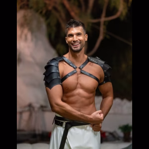Milos Micovic - Gallery Image 2