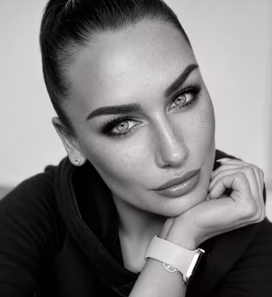 Lilla Nagyova - Project Casting Gallery Image 8 Lilla Nagyova - Gallery Image 8
