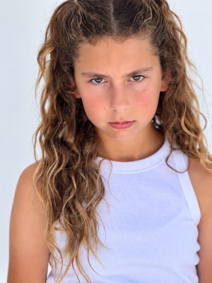 McKenzie Carnahan - Project Casting Gallery Image 4 McKenzie Carnahan - Gallery Image 4