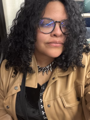 Mayelin Pacheco - Gallery Image 1